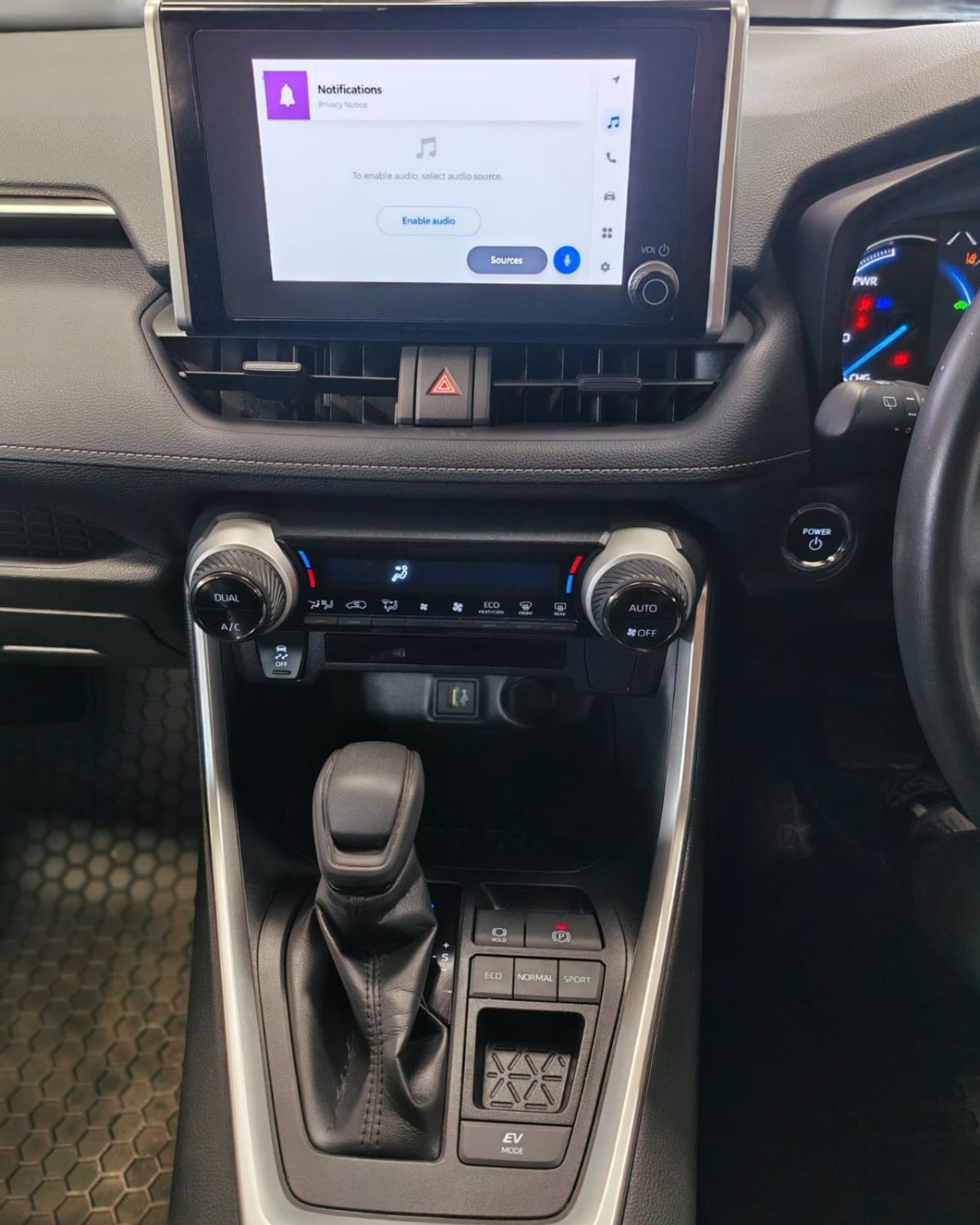 Toyota RAV4 2WD HYBRID 2.5L