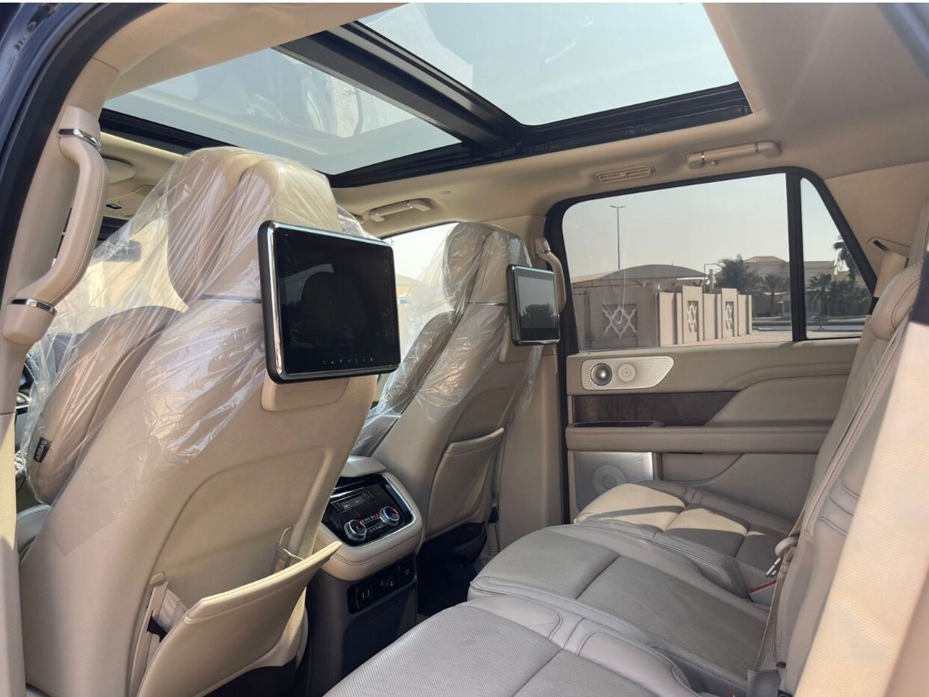 لينكولن نافيجاتور Presidential 3.5L