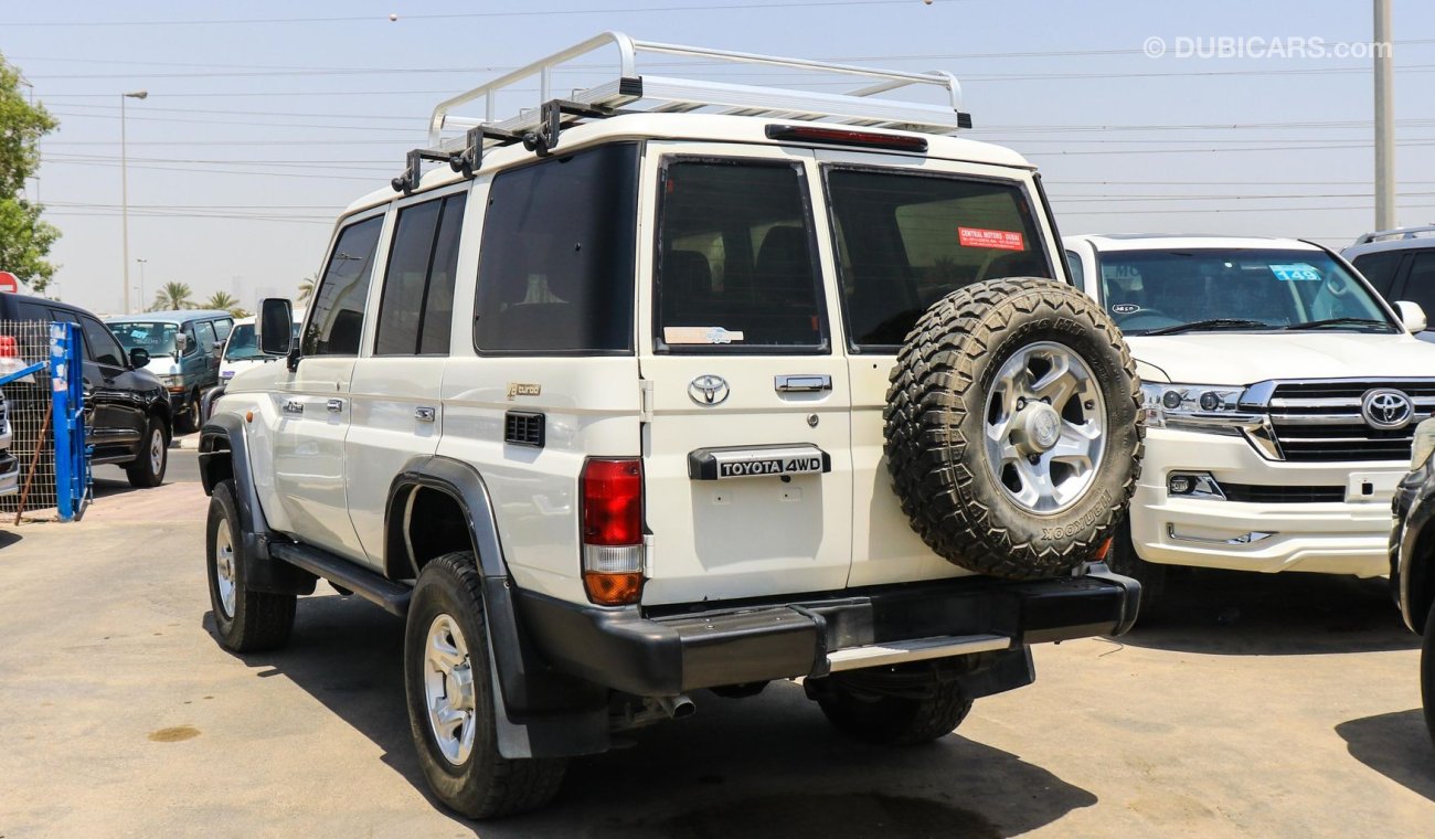 Toyota Land Cruiser Hard Top