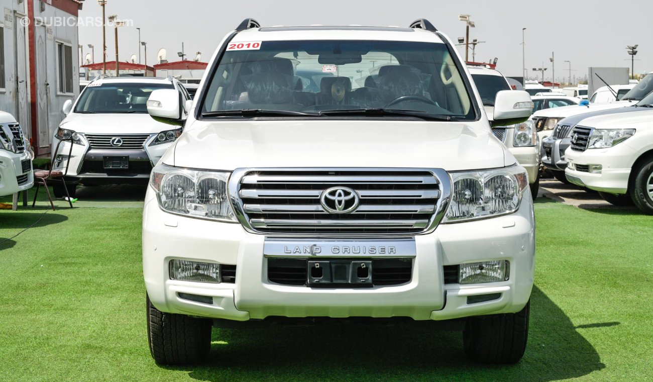 Toyota Land Cruiser GXR V8