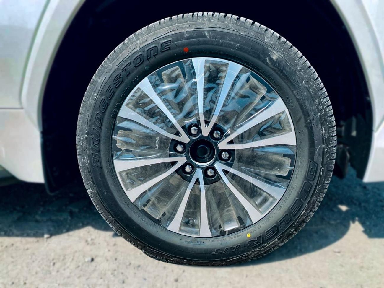 Lexus LX 600 LEXUS LX600 URBAN 3.5TT PETROL 2025 MODEL GCC