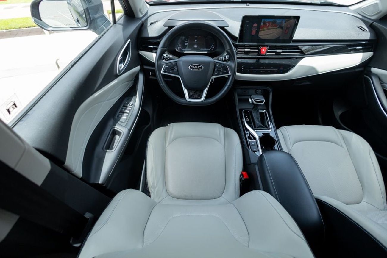 JAC JS4 JAC JS4 Turbo 2023 GCC under Agency Warranty with Flexible Down-Payment.