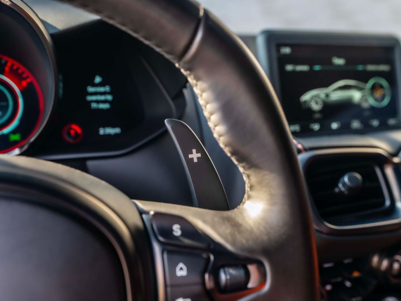 Aston Martin Vantage S