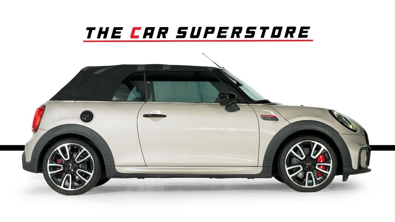 Mini Cooper S CABRIO John Cooper Works-Cabriolet-GCC-full service history-well maintained