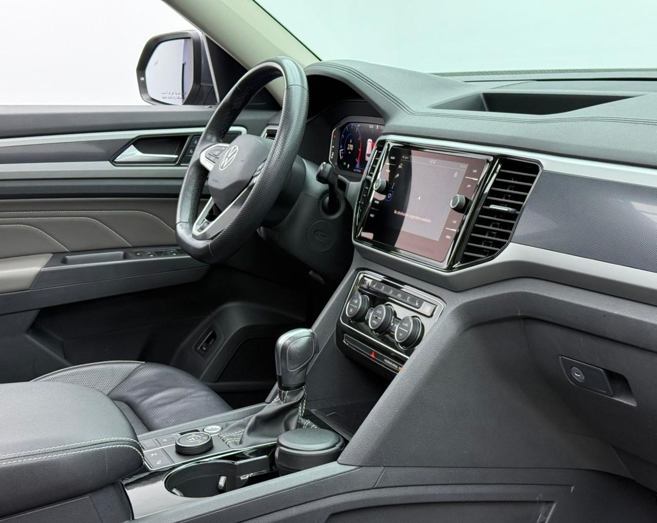 Volkswagen Teramont R-Line 3.6L 2021 Volkswagen Teramont R-Line, 2026 VW Warranty, 2028 VW Service Pack, 7 Seater, GCC