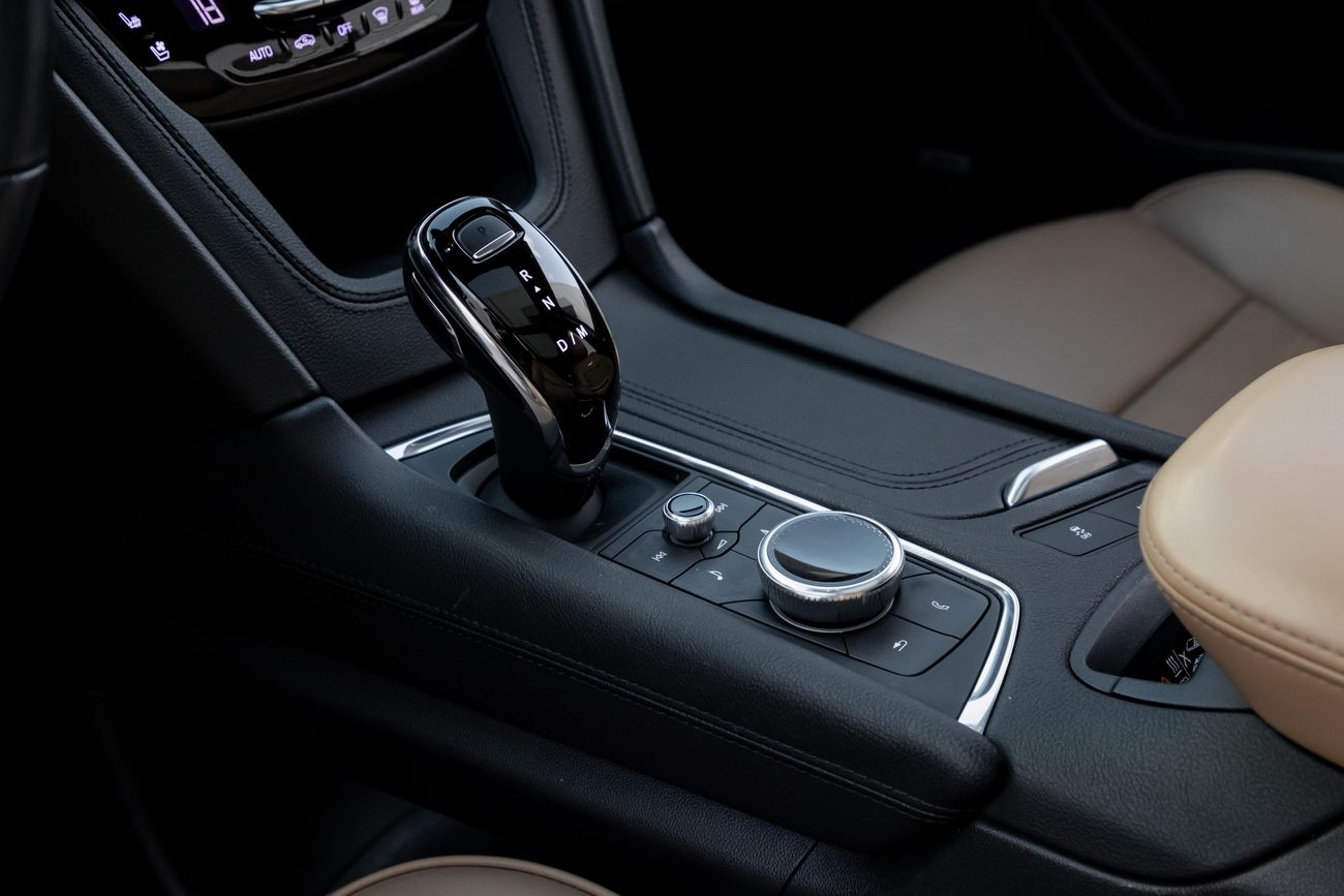 كاديلاك XT6 2,350 P.M | 0% Downpayment | XT6 400 AWD CADILLAC SERVICED!