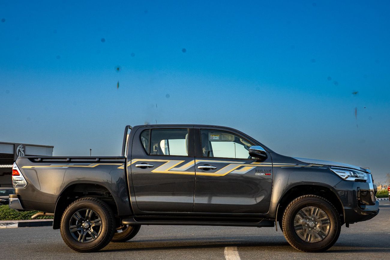 تويوتا هيلوكس TOYOTA HILUX  Diesel 2.4 2026 Full auto Black to Gray