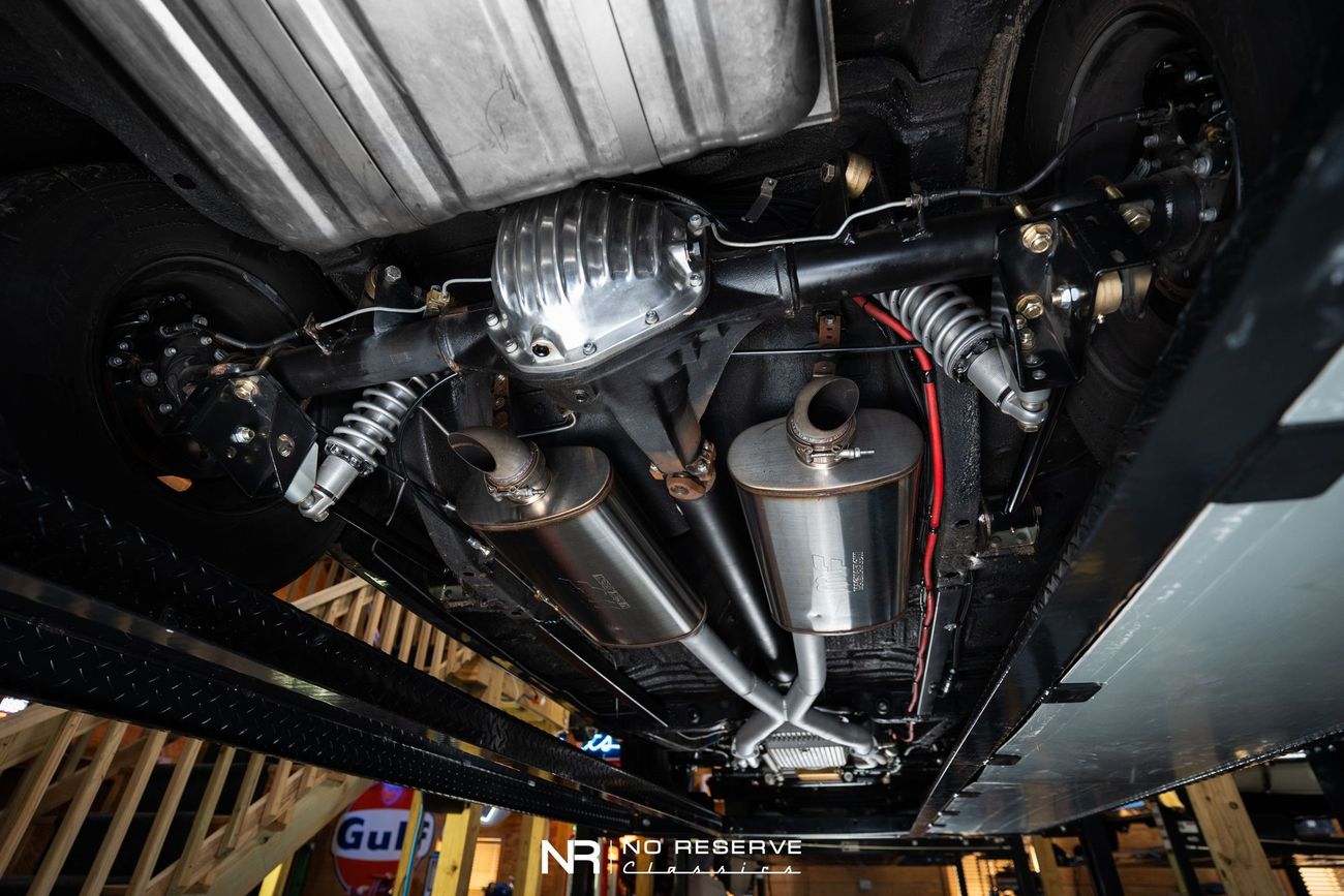 Plymouth Road Runner 426 Hemi Hellephant powered 1 of 1 Pro Touring Restomod