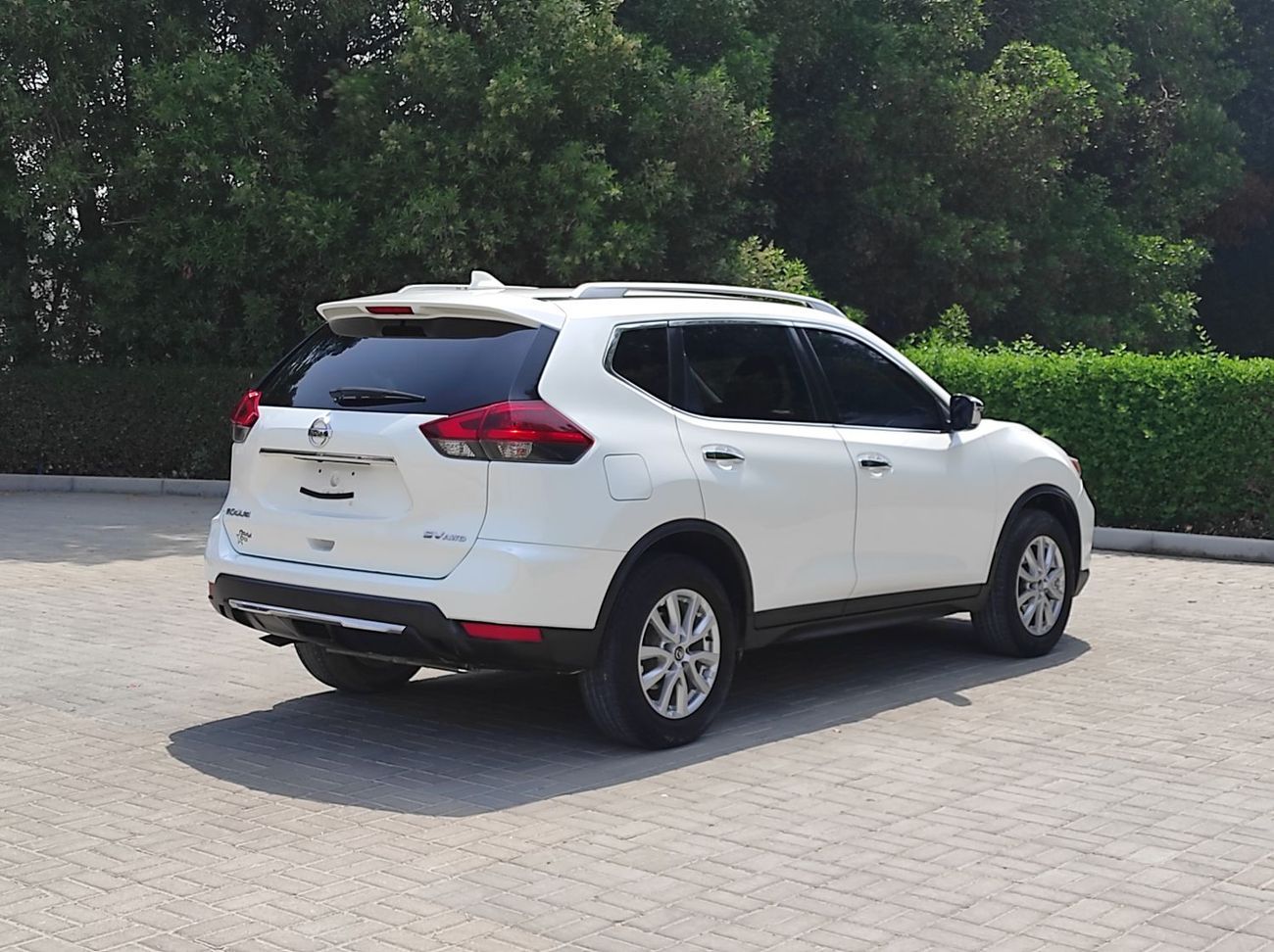 Nissan Rogue Nissan Rouge 2018 isa V4 2.4 Full automatic
