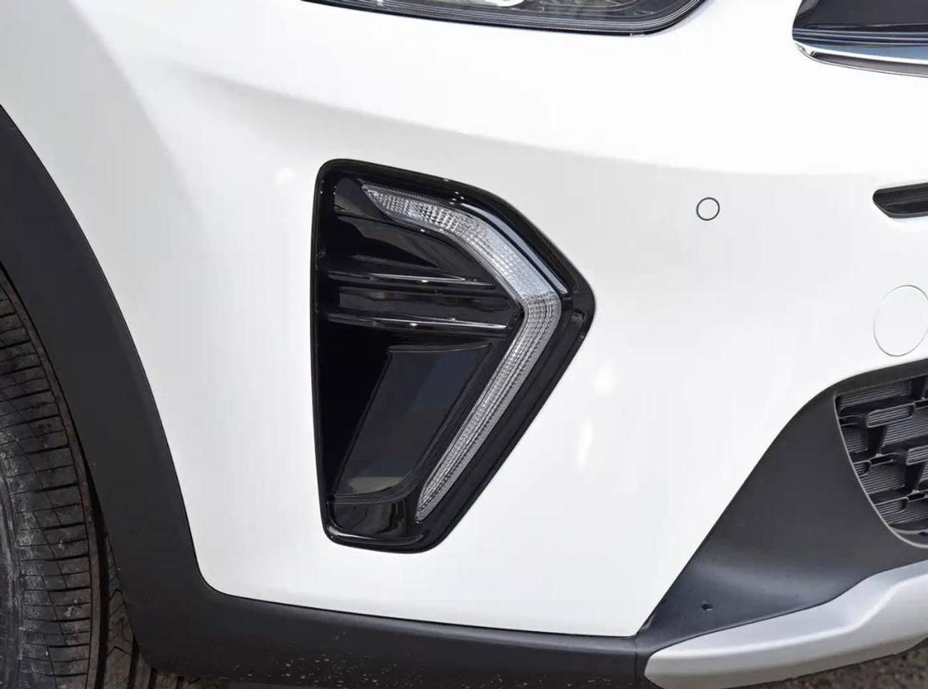 Kia KX1 KIA KX1 DUAL TONE 1.4L V4 PETROL CVT WITH SUNROOF.