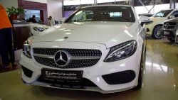 مرسيدس بنز C200 CABRIO with Black Soft Top low mileage