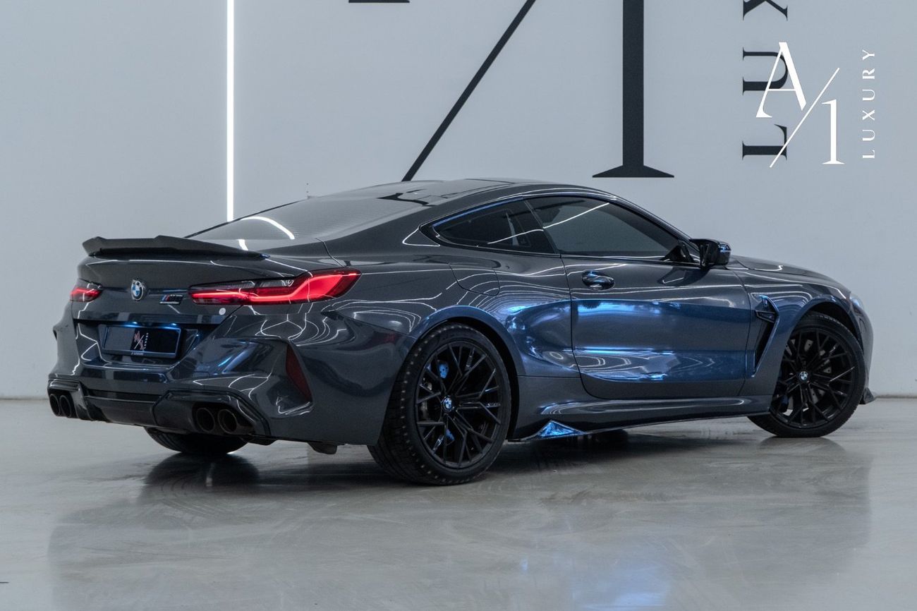BMW M8 Competition 4.4L (625 HP) 2020 BMW M8 Competition V8, Carbon Fiber Package, Service History, 700+ BH