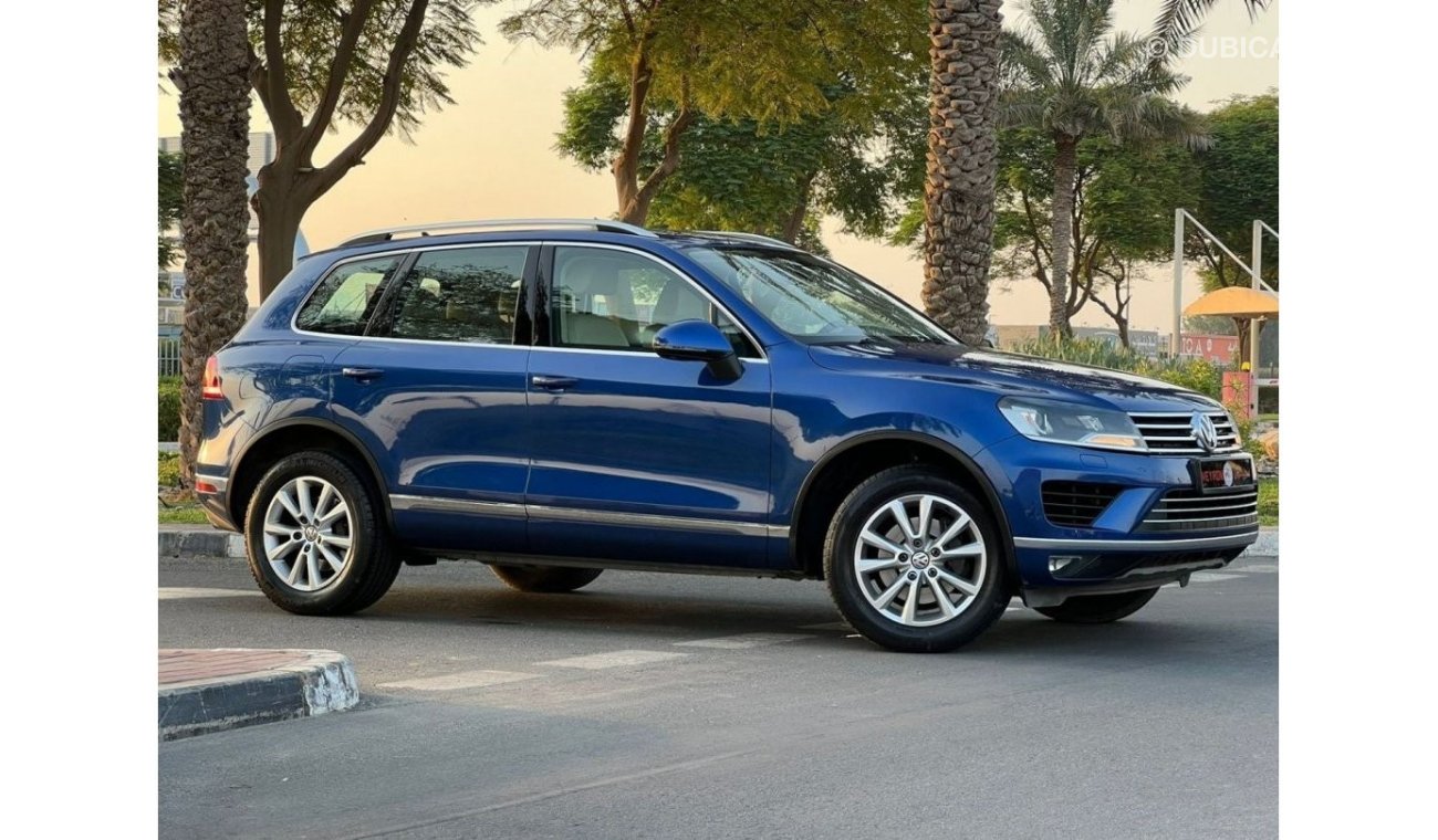 فولكس واجن طوارق SEL VOLKSWAGEN TOUAREG 2016 GCC PERFECT CONDITION