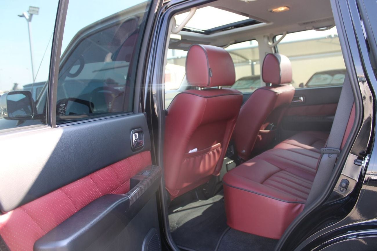 Nissan Patrol Super Safari Nissan Patrol Super Safari 2023 Model Year 4800VTC 4x4  Full Service done 5years Warranty 3Years Fre