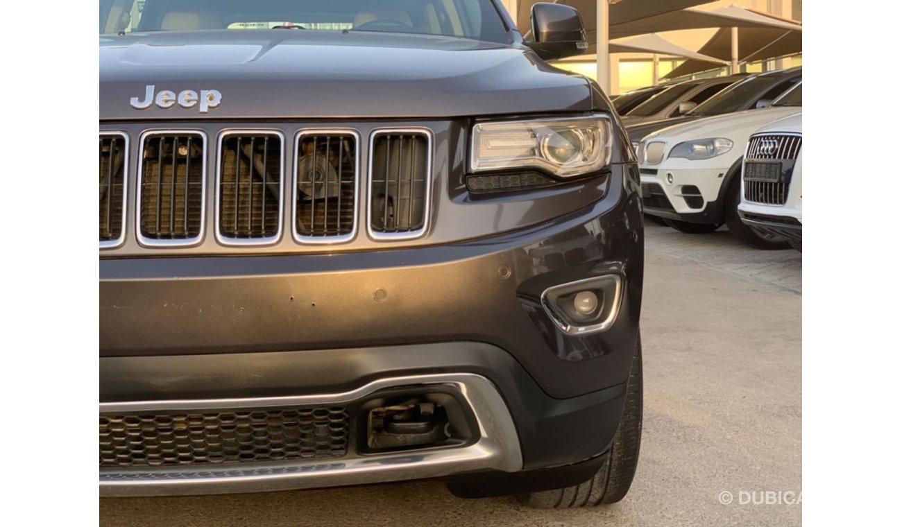 Jeep Grand Cherokee GRAND CHEROKEE V8 FSH BY AGENCY