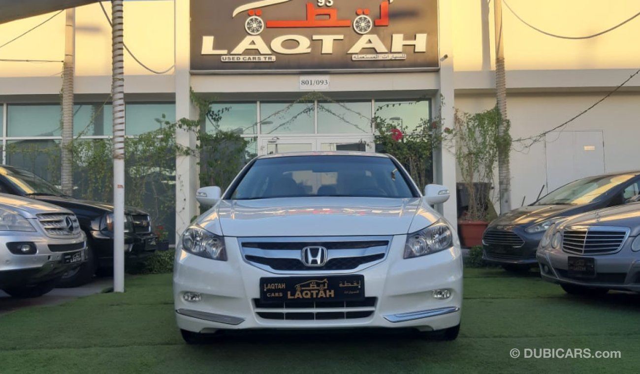 Honda Accord Gulf - No. 2 - alloy wheels - control - without accidents - excellent condition, you do not need any