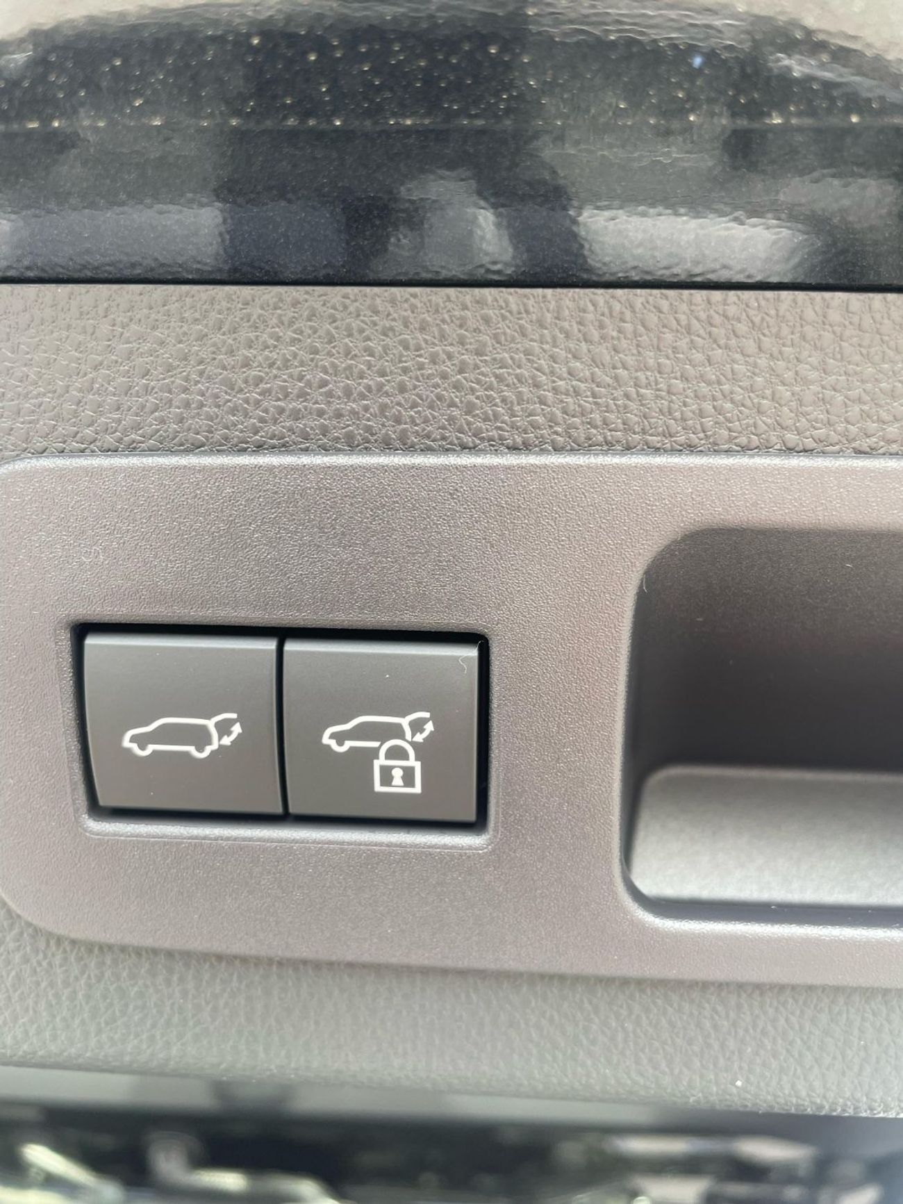 Lexus LX 600 Signature 3.5L FULL 25 SPEAKERS