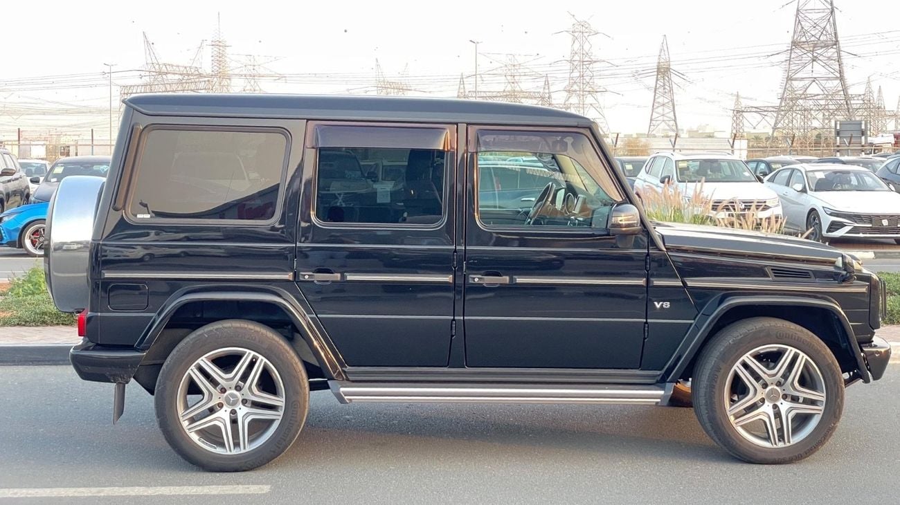 Mercedes Benz G550