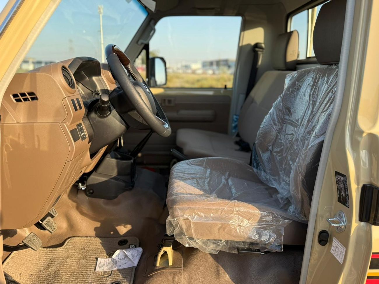 تويوتا لاند كروزر بيك آب