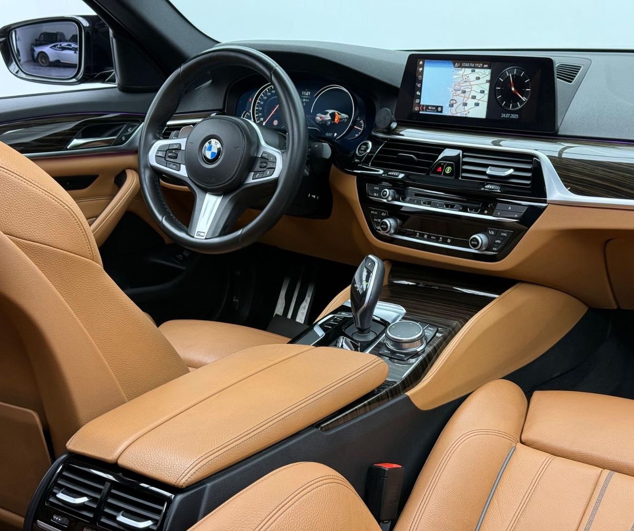 BMW 520i 2018 BMW 520i M-Kit, 2025 BMW Warranty, 2028 BMW Service Pack, Full Service History, GCC