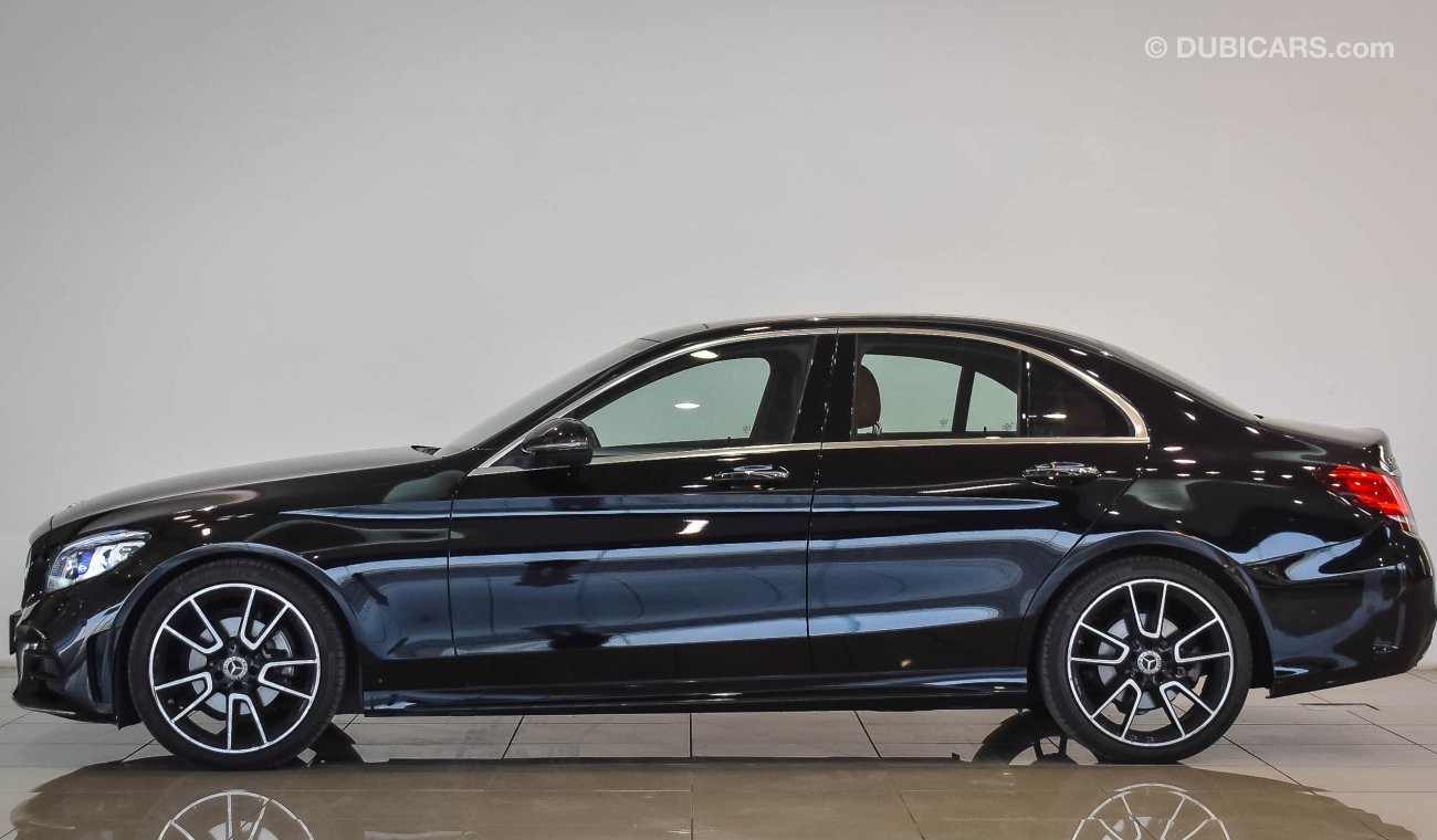 Mercedes-Benz C200 SALOON / Reference: VSB 31429 Certified Pre-Owned