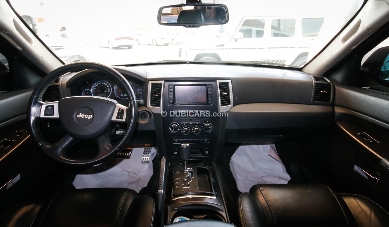 Jeep Grand Cherokee SRT8