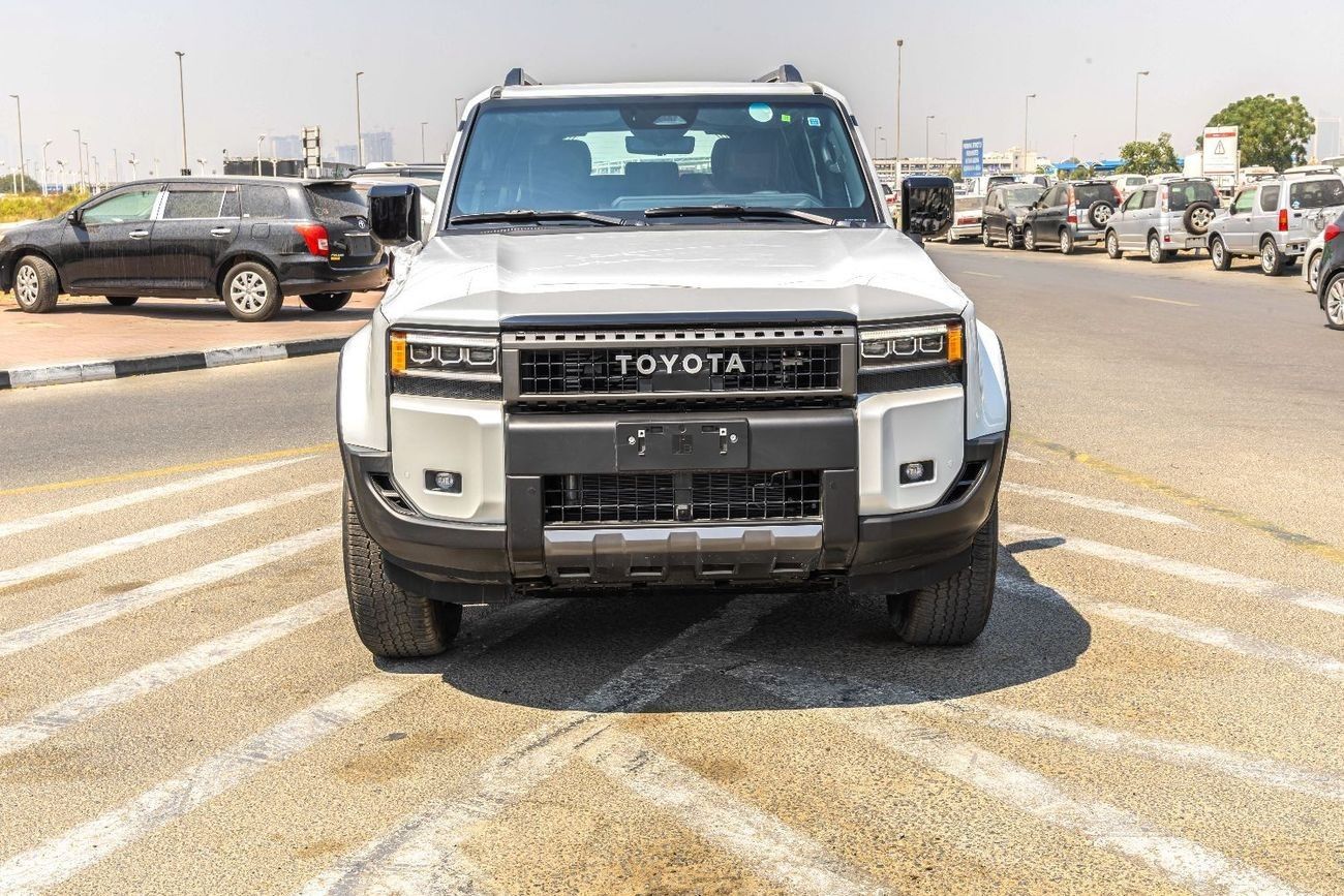 تويوتا برادو Adventure Mono Tone 2.4T Prado Adventure 2.4L Turbo, 4WD, Leather Seats, Sunroof - 2025 (Export)