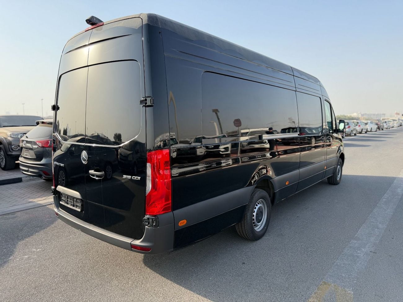 مرسيدس بنز سبرينتر EXTRA LONG 2.0 DIESEL
