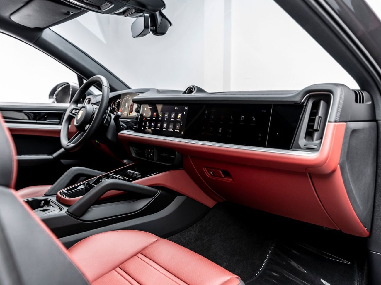 Porsche Cayenne Base Coupe 2024 Porsche Cayenne Coupe, January 2027 Porsche Warranty, Low KMs, GCC