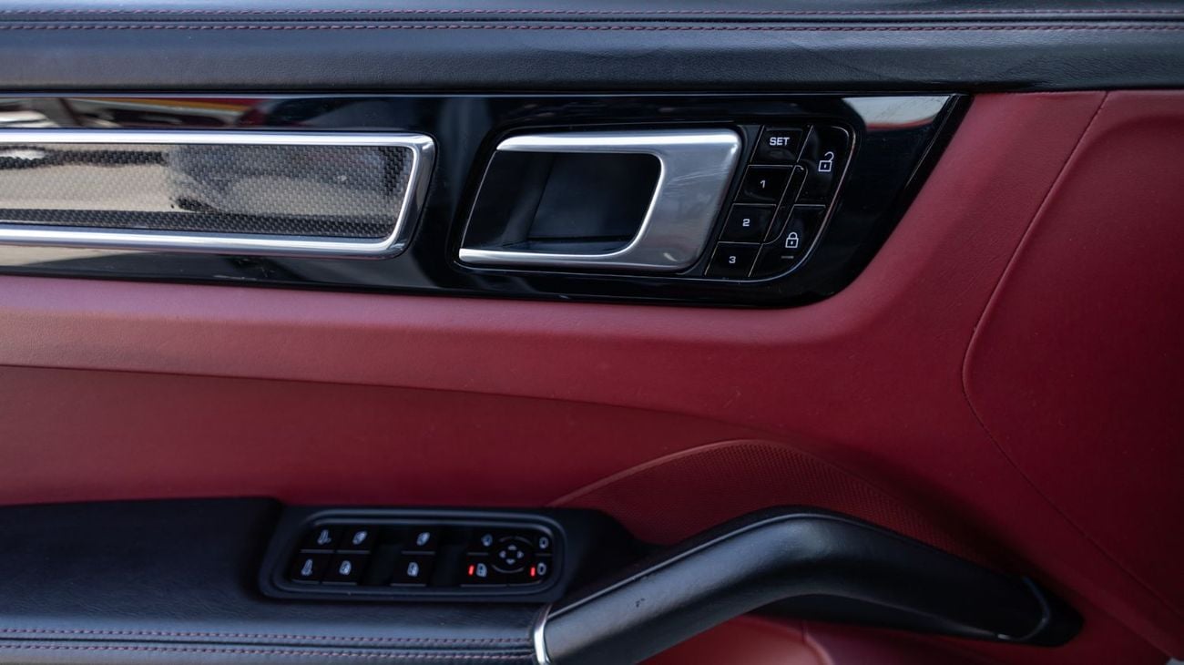 Porsche Cayenne GTS 4.0L (460 HP)