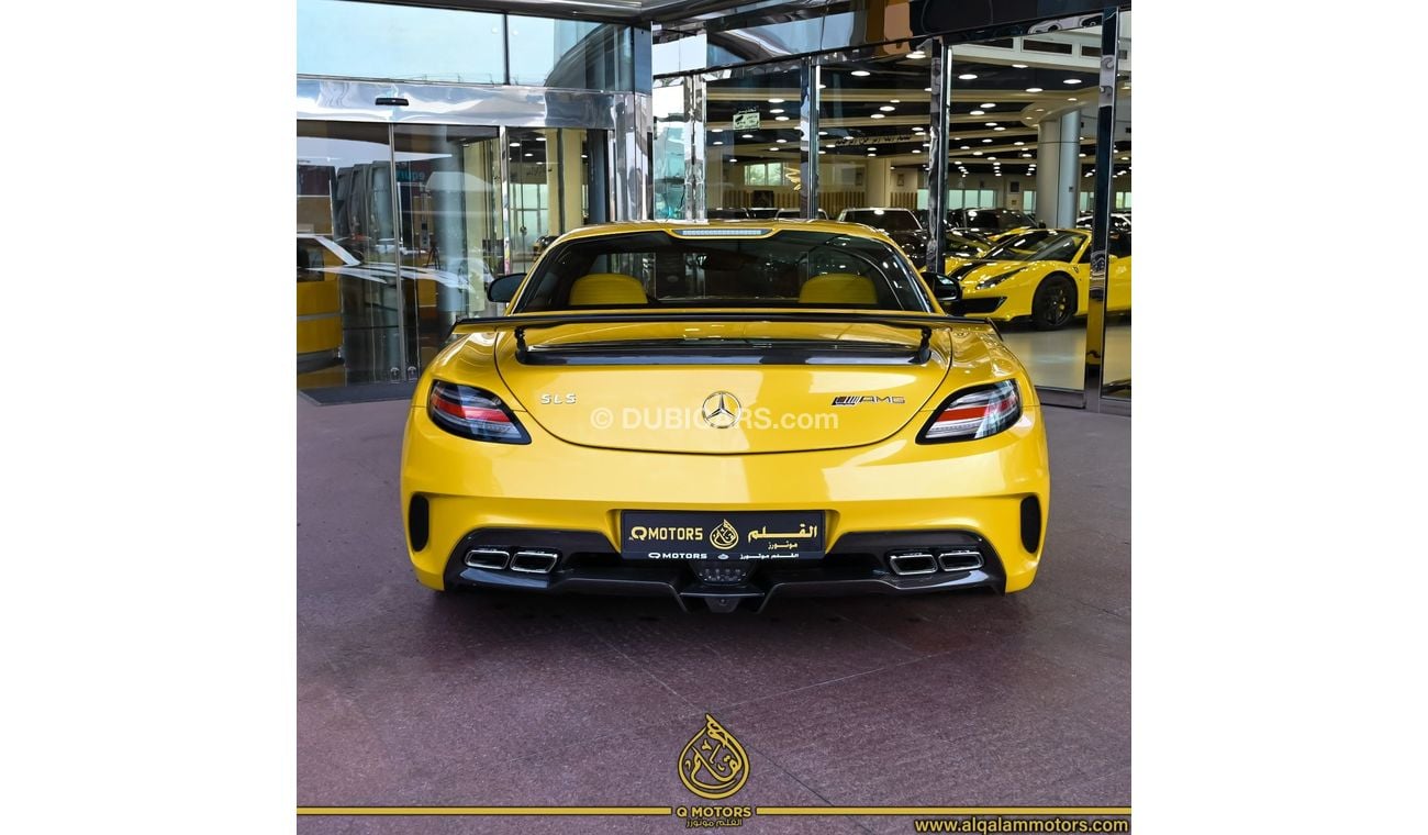 مرسيدس بنز SLS AMG بلاك سيريز