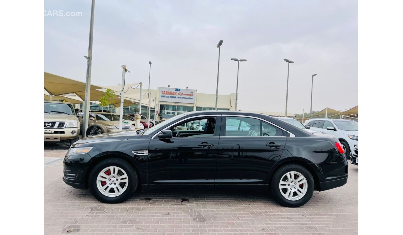 Ford Taurus SEL very clean car