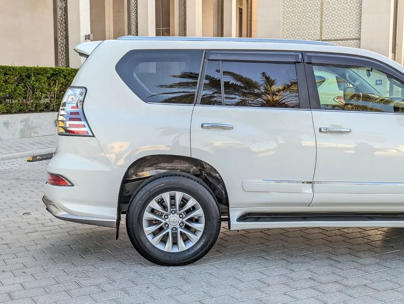 لكزس GX 460 GX460 FULL OPTION IN EXCELLENT CONDITION