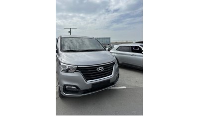 Hyundai H-1 Starex خالي من الحوادث