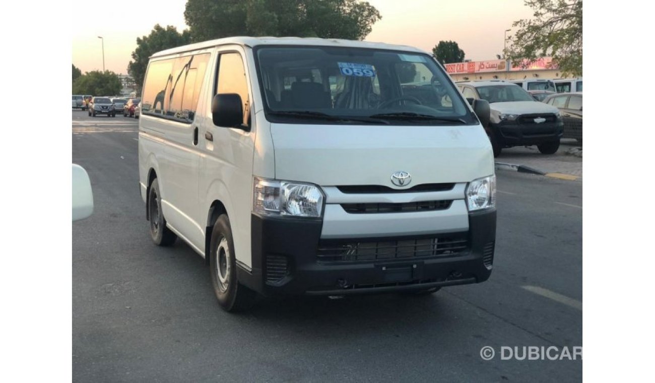 Toyota Hiace PETROL,2.7L,V4,15 SEATS,STANDARD ROOF (CODE # THW2021)