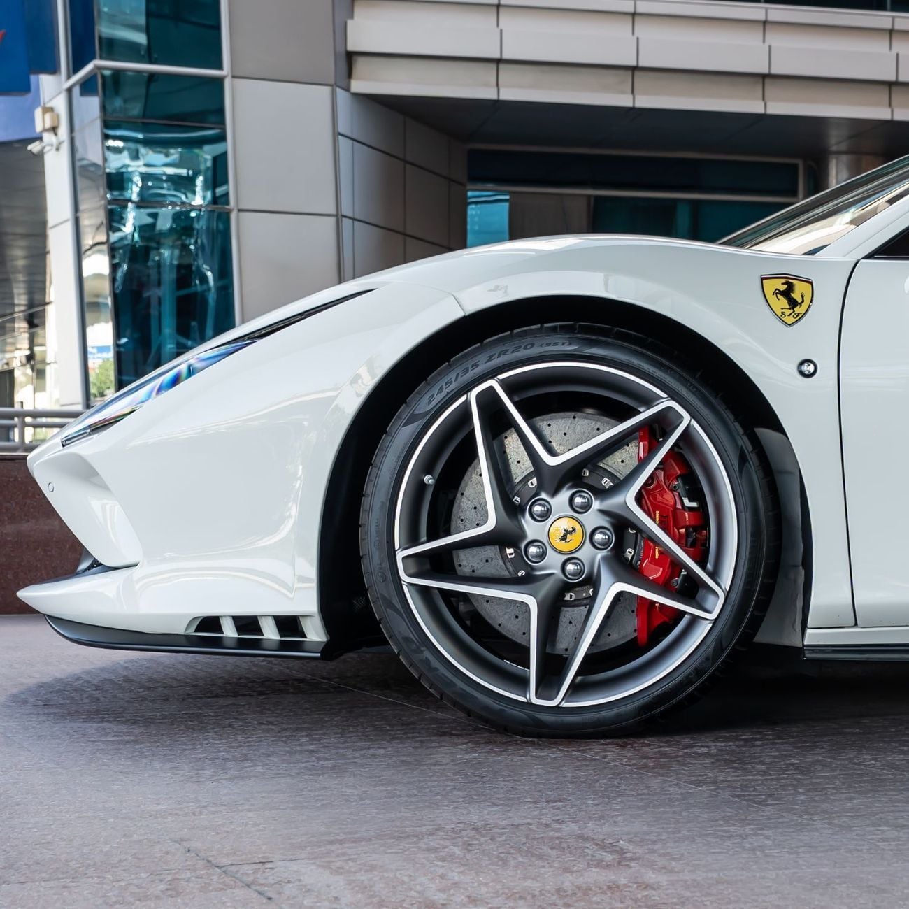 Ferrari F8 Tributo STANDARD 3.9T V8 2022 FERRARI F8 TRIBUTO DONE ONLY 1300KM