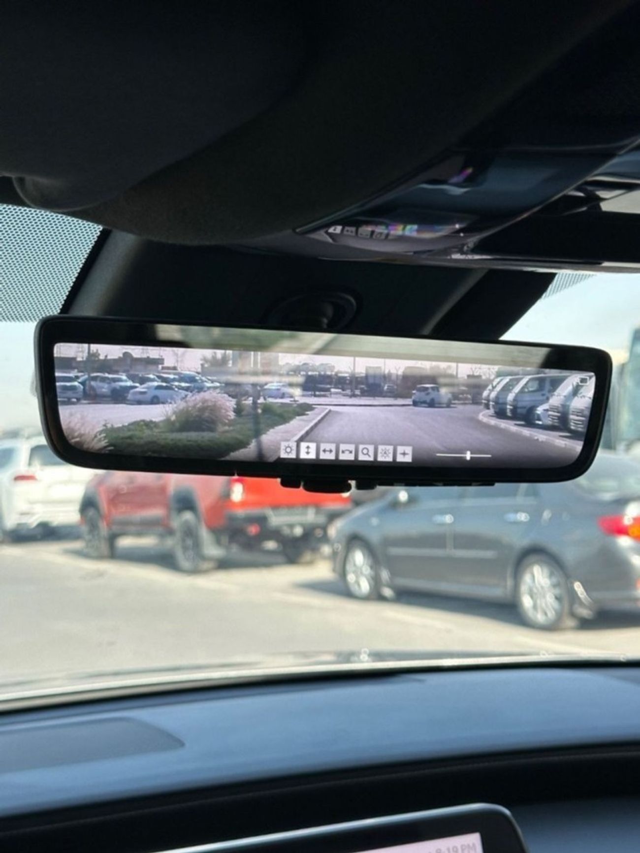 Lexus RX350h Hybrid Plus 2.5L Hybrid Plus made in Japan 360 camera, head up display,sunroof Full Option