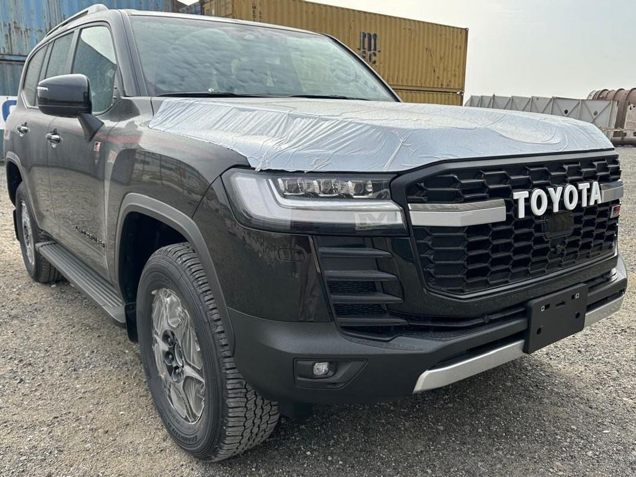Toyota Land Cruiser 2026 Toyota Land Cruiser LC300 GR-Sport (Full-Option with Radar) 3.3L V6 Twin Turbo Diesel A/T 4WD E