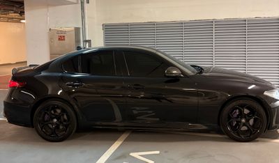 Alfa Romeo Giulia Veloce 2.0L AWD