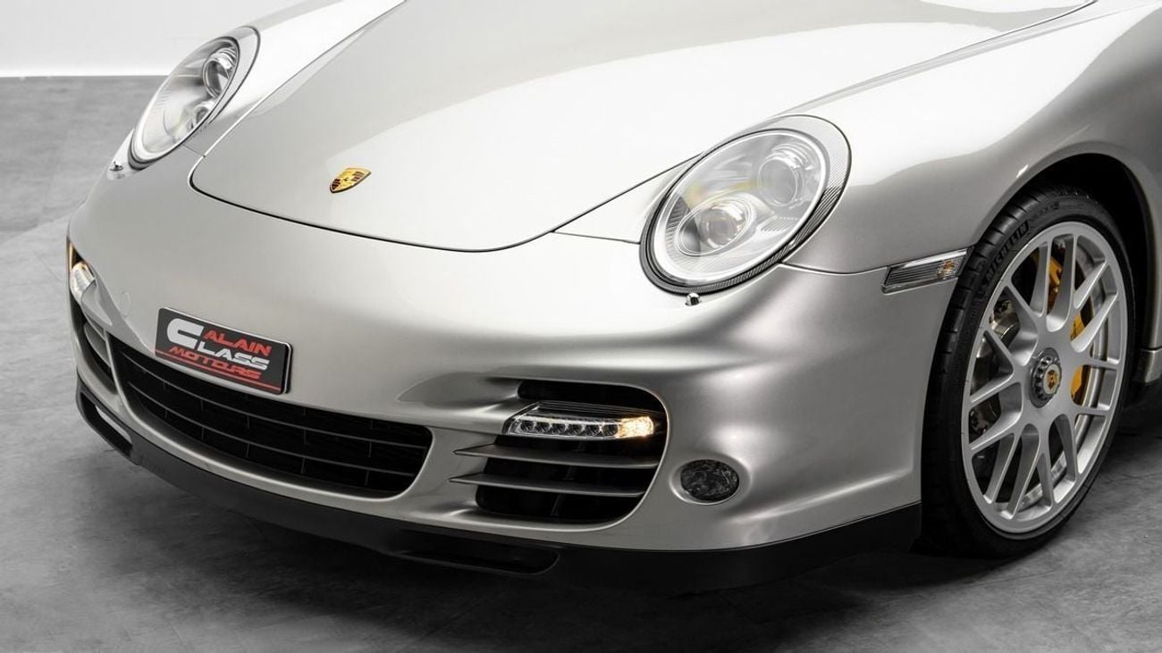 Porsche 911 (997) Turbo S - 2012 - Japanese Specs
