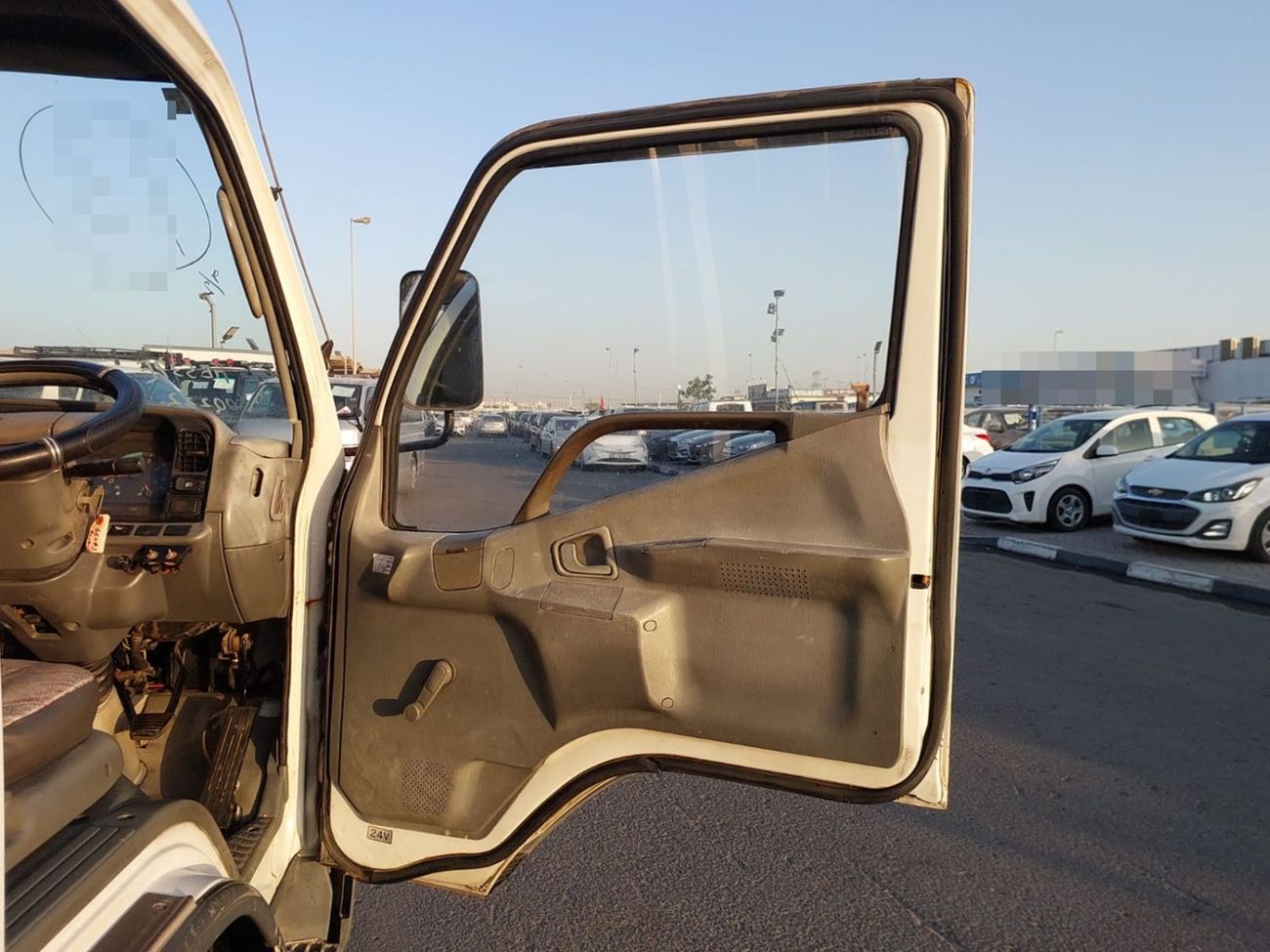 Mitsubishi Fuso Canter MITSUBISHI CANTER TRUCK RHD 1994 MODEL 4.2 L DIESEL MANUAL(PM00222)