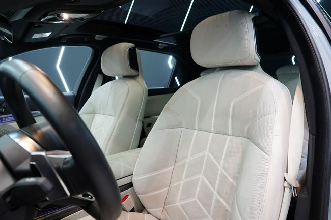 BMW 740i M SPORT, миниатюра 25