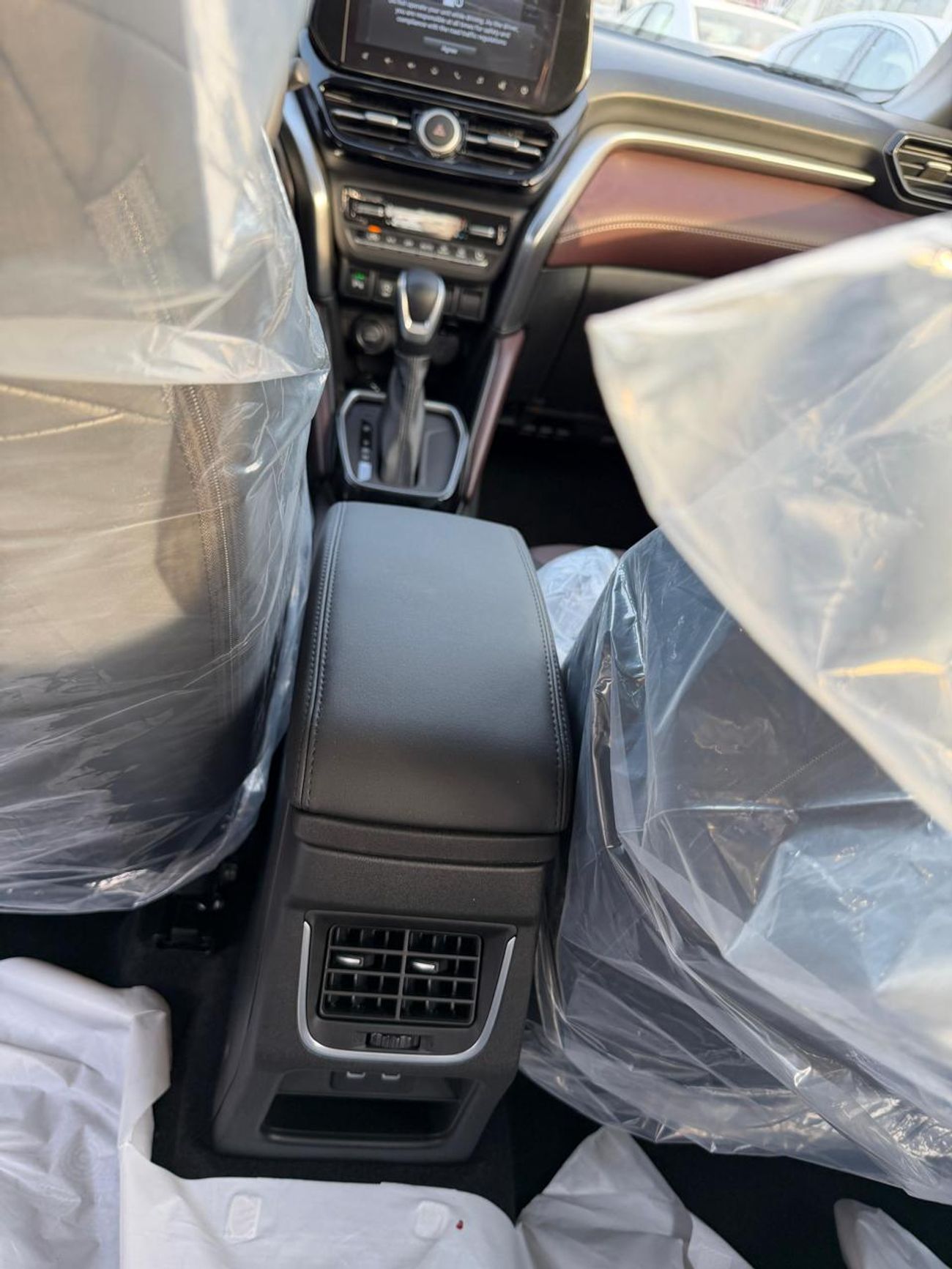 Toyota Urban Cruiser 1.5L PETROL GLX AUTOMATIC TRANSMISSION ( FOR RE-EXPORT ONLY)