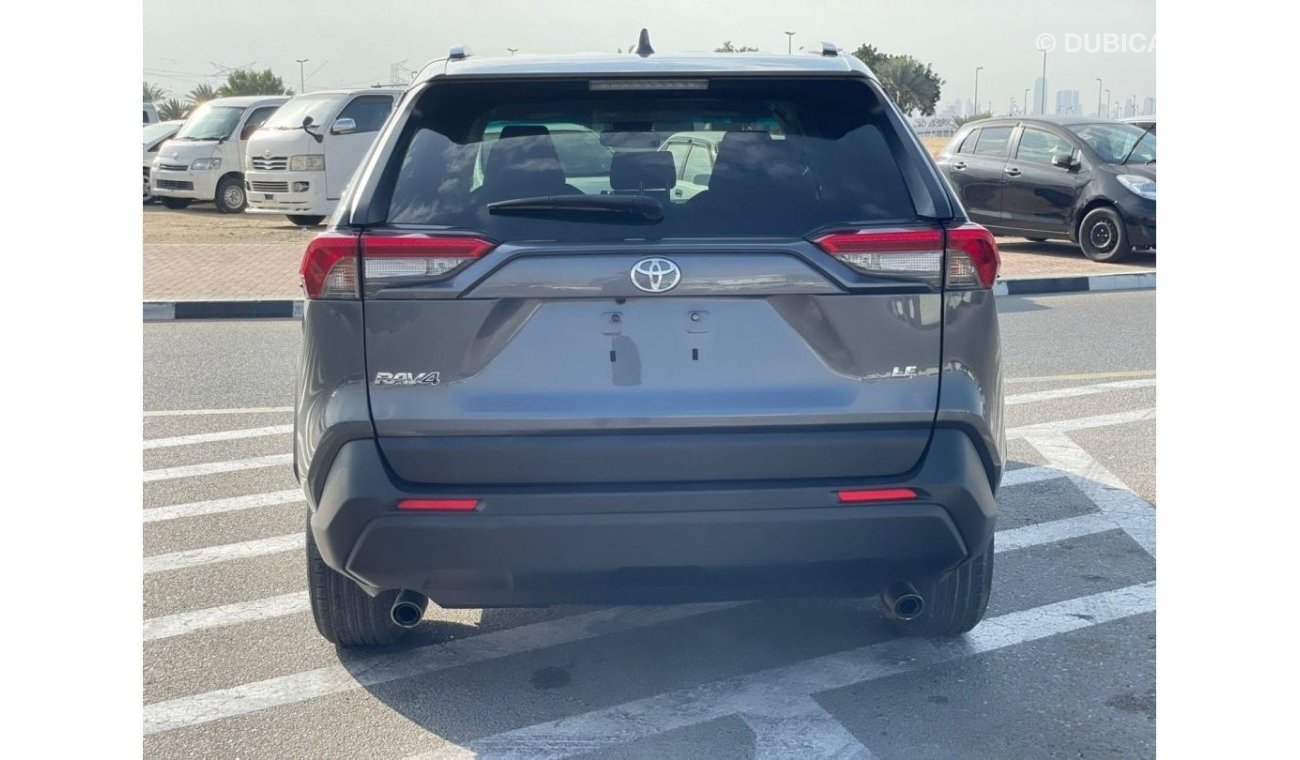 تويوتا راف ٤ 2019 Toyota Rav4 LE 2.5L MidOption / EXPORT ONLY