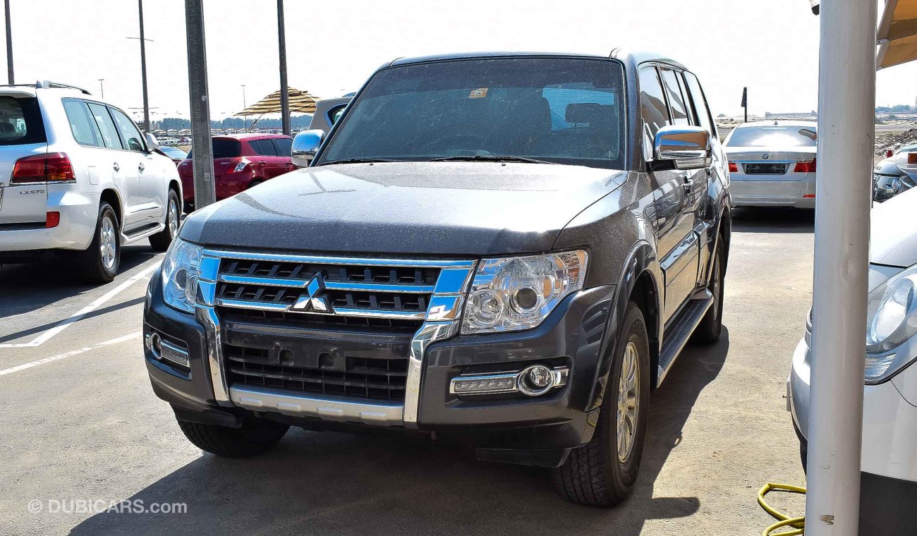 Mitsubishi Pajero GLS V6