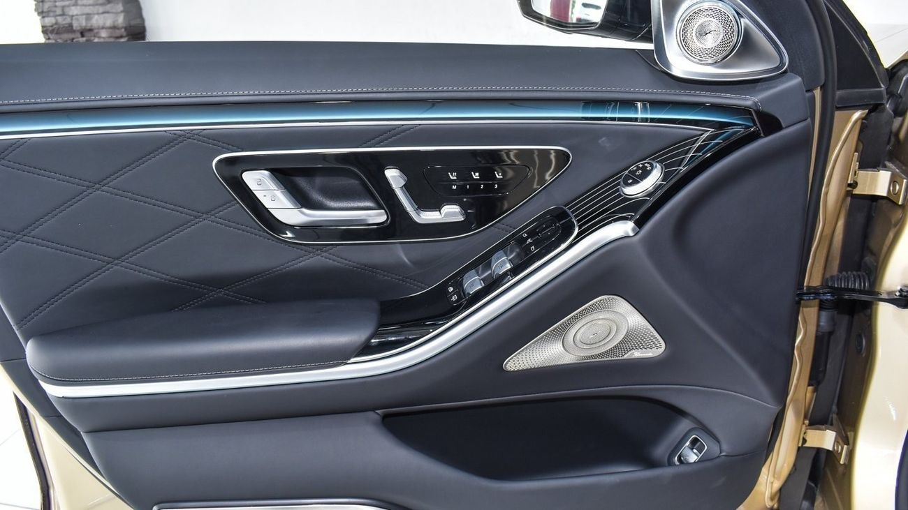 مرسيدس بنز S 680 MAYBACH 2023 BRAND NEW  GERMAN SPECS (AED949000 EXPORT PRICE)