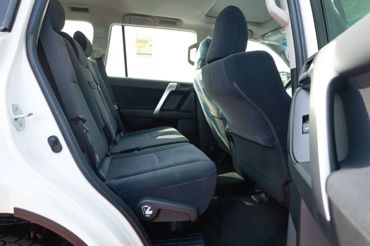 تويوتا برادو TOYOTA PRADO 2.7 TXL WHITE 2023