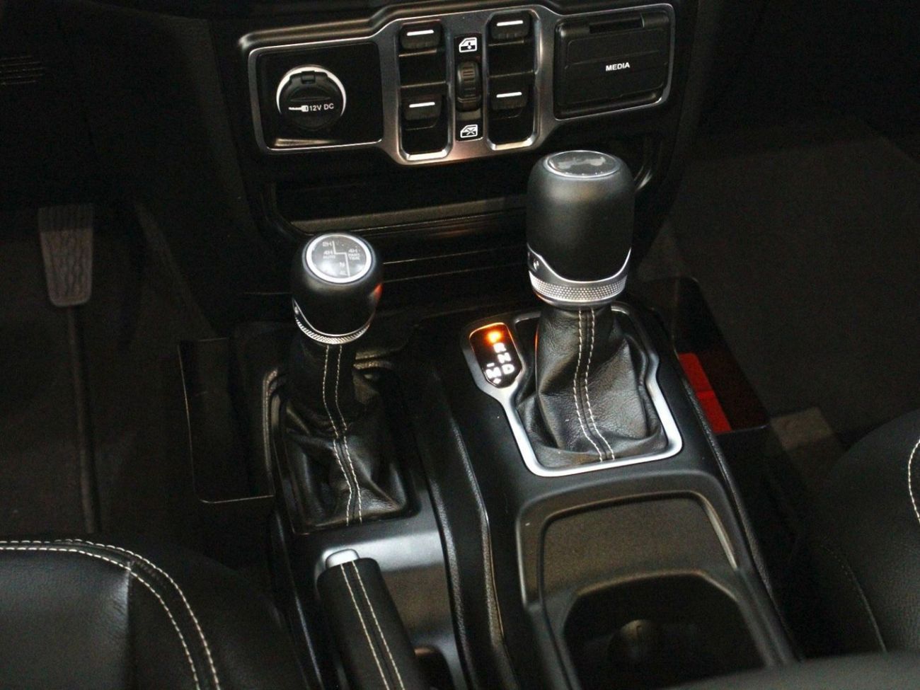 جيب رانجلر 4XE | Fully Loaded