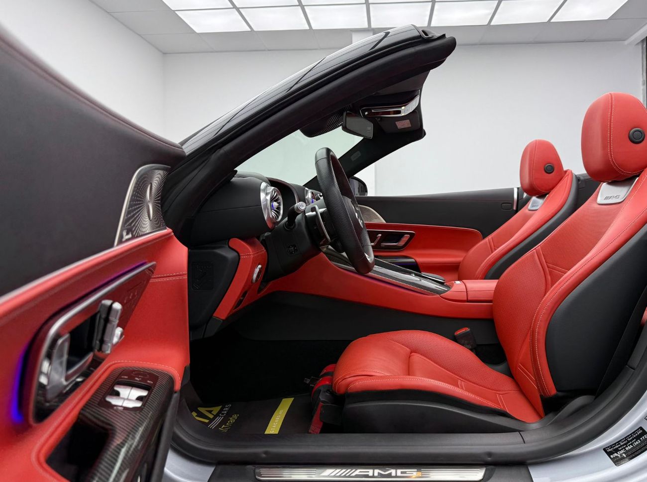 Mercedes Benz SL55 AMG  2022 Mercedes Benz SL55 AMG 4MATIC+, 2028 Mercedes Warranty, Full MB Service History, GCC