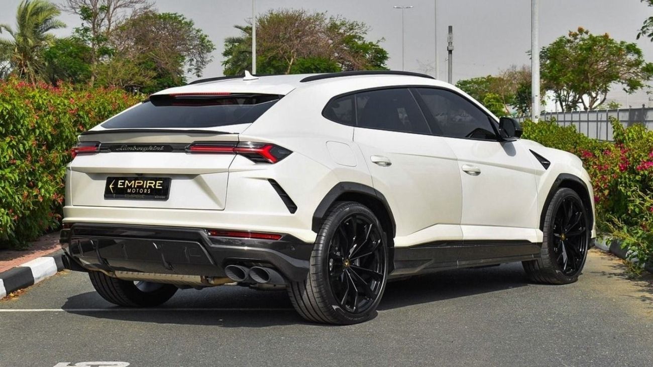 لامبورغيني اوروس 4.0T